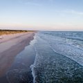 Perspėjo atostogaujančius pajūryje: Baltijos jūra bus grėsminga, o karštis sugrįš jau kitą savaitę