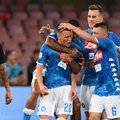 Įspūdingai atsitiesę „Napoli“ futbolininkai patiesė „AC Milan“