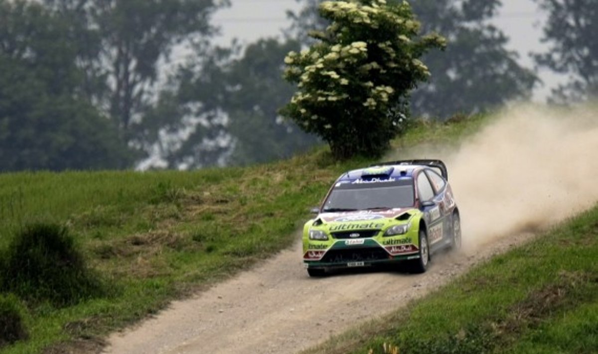 Mikko Hirvonenas ir Jarmo Lehtinenas su "Ford Focus WRC" 