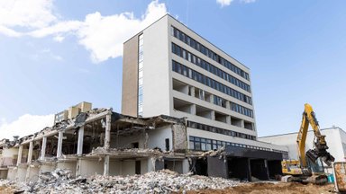Lietuvos bankas nutraukė pastatų Žirmūnuose rekonstrukcijos darbų viešąjį pirkimą