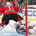 NHL pirmenybių mače „Devils“ ekipa namuose pralaimėjo „Rangers“ klubui