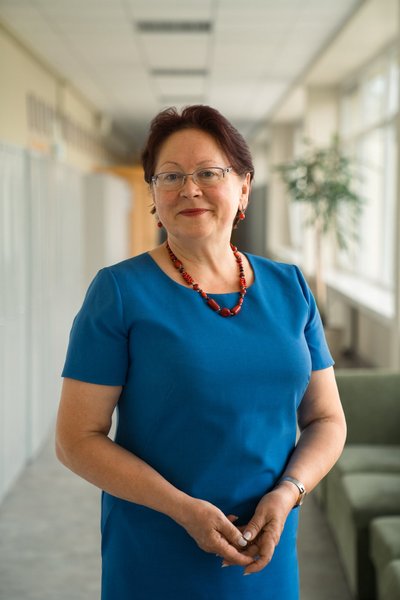 Irena Baranauskienė, „Saulės“ privačios gimnazijos direktorė
