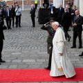 Popiežius priėmė lėšų grobstymu įtarimo brazilų vyskupo atsistatydinimą