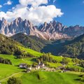 Gausybės turistų sulaukiantis Italijos regionas jų nebenori: įveda apribojimus