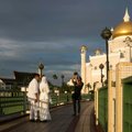 Мировая общественность возмущена принятым в Брунее исламистским законодательством