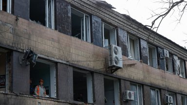 Российская ракета ударила в жилой дом в Днепре. Есть погибшие