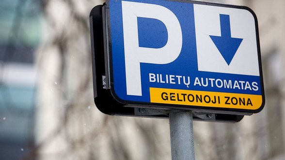 Už automobilių stovėjimą privalės mokėti dar daugiau vilniečių: būstą besinuomojančių vairuotojų laukia sunkesni laikai