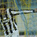 Italijos „Serie A“ „Juventus“ klubas mačo pabaigoje palaužė „Cagliari“ ekipos pasipriešinimą