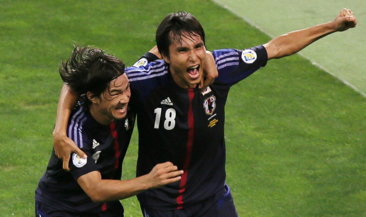 Shinji Okazaki (kairėje) ir Ryoichi Maeda 