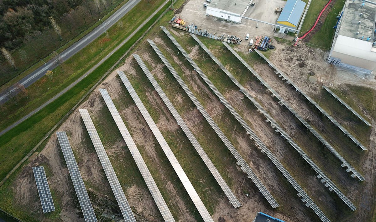 „Lifosa“ pradėjo veikti 1 MW saulės jėgainė