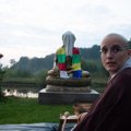 Pirmoji budistų vienuolė lietuvė papasakojo, ką teko patirti: tūkstančiai nusilenkimų per parą ir smūgiai lazda