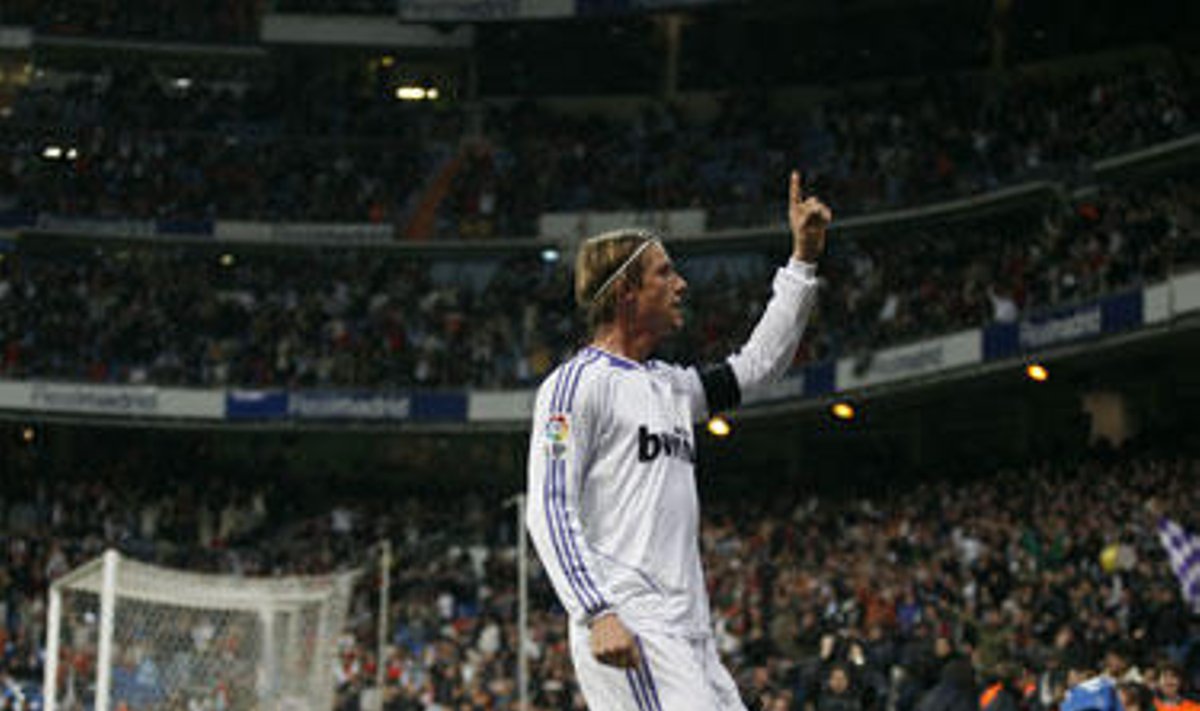 Guti ("Real Madrid") pelnė įvartį