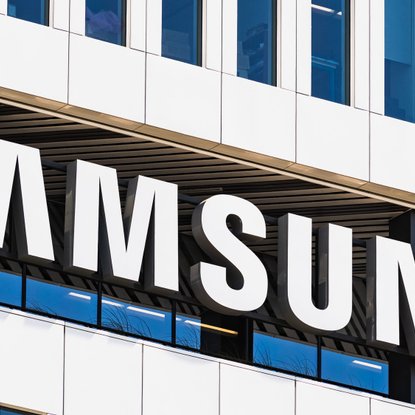 Lyginant su praėjusiais metais, bendrovės „Samsung“ pelnas pirmąjį šių metų ketvirtį išaugo beveik dešimteriopai