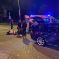 Vilniuje BMW vairuotojas sukėlė avariją: smarkiai sužalota motoroleriu važiavusi jauna moteris