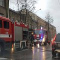Sujudimas sostinėje: J. Jasinskio gatvėje dėl gaisro apsunkintas eismas