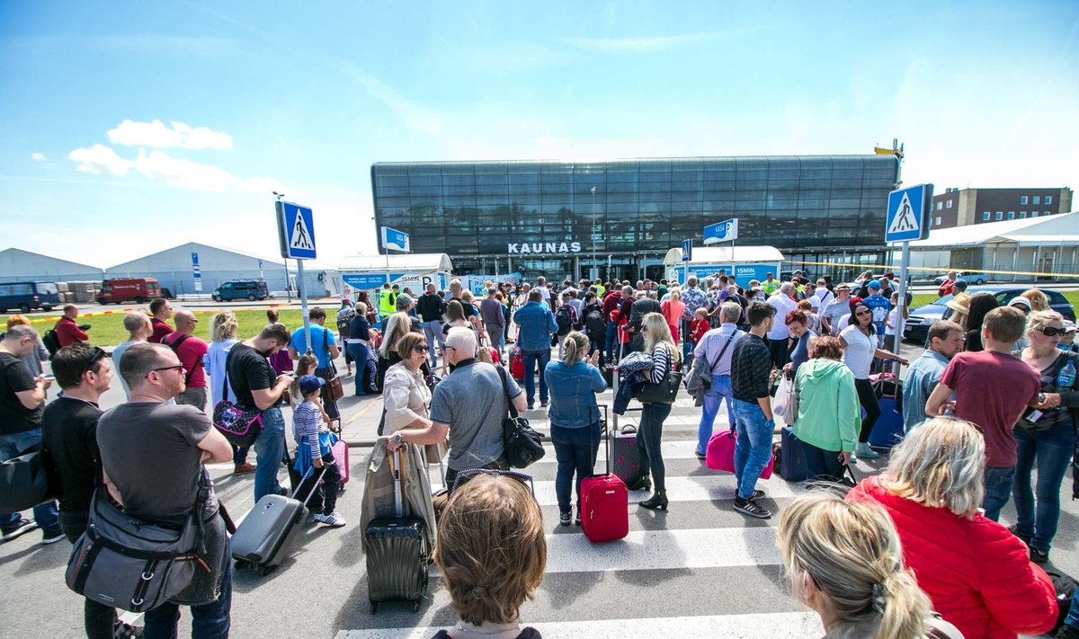 Pranešta, kad užminuotas Kauno oro uostas