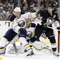 Pergalingą „Penguins“ ledo ritulininkų mačų seriją NHL nutraukė „Sabres“ ekipa