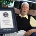 Sulaukęs 111 metų mirė seniausias pasaulyje vyras