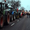 Dėl Rusijos embargo įsiutę ūkininkai Lenkijoje užblokavo kelius