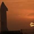 JAV šiaurės rytuose kritusios „SpaceX“ raketos nuolaužos sukėlė įspūdingą šviesų šou
