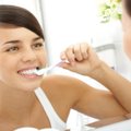 Veiksmingiausias dantų valymo būdas: tereikia 2 minučių