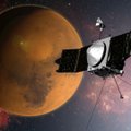 NASA erdvėlaivis vos nesusidūrė su Marso palydovu