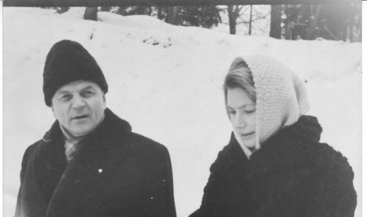 Juozas Baltušis su dukterimi Rita 1961 m. 