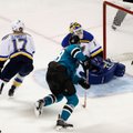D. Zubrus ir „Sharks“ dar vienu žingsniu arčiau NHL finalo
