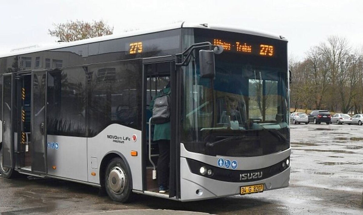 Naujas Trakų autobusas // Sigitos Nemeikaitės nuotr.