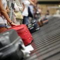 Prigavo, ką oro linijų darbuotojai daro su keleivio lagaminu