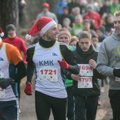 Kaune – šimtai kalėdinių bėgikų