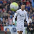 C. Ronaldo pratęs sutartį su Madrido „Real“ klubu
