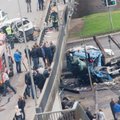 Жуткое ДТП в центре Вильнюса: грузовик упал с моста