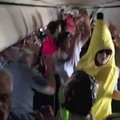Aviacijos pareigūnams užkliuvo studentų „Harlem Shake“ šokis lėktuve