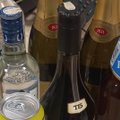Plungės policijos reidas atskleidė, kad alkoholio be vargo gali nusipirkti jaunesni nei 20-ies metų pirkėjai