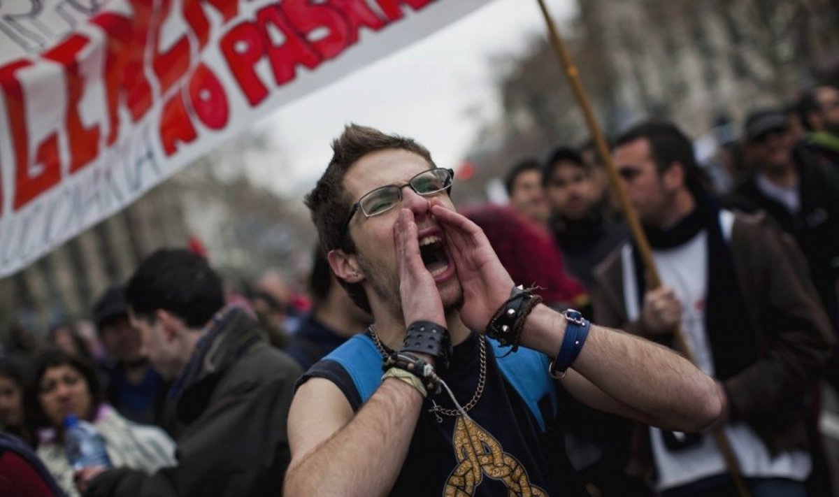 Ispanai išėjo į gatves protestuoti prieš darbo teisės reformas
