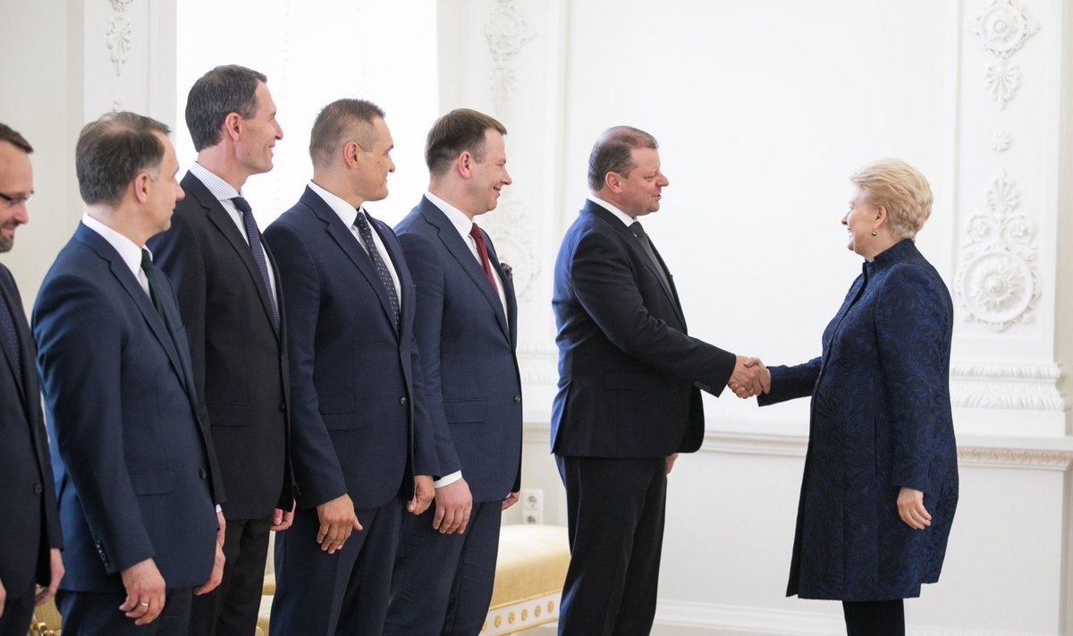 Prezidentė susitiko su 17-osios Vyriausybės nariais