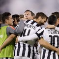 Italijos futbolo čempionato lyderis „Juventus“ klubas nutraukė lygiųjų seriją