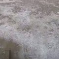 Sostinės apylinkėse krito ledo gabalai (II)