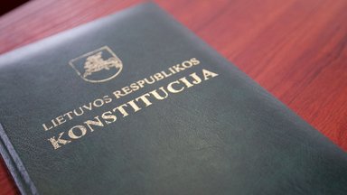 Konstytucja przegrodziła drogę podwójnemu obywatelstwu