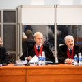 Prokurorai prašo suimti riaušių prie Seimo bylos posėdžius ignoruojantį kaltinamąjį Dolotovą