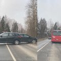 Dėl slidaus kelio Vilniuje įvyko 4 automobilių avarija – pranešama apie susidariusias spūstis
