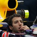 D. Ricciardo lenktyniaus „Red Bull“ gretose dar bent dvejus metus