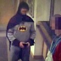 Britanijoje Betmenas atvedė į policiją įtariamąjį