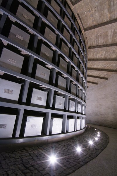Tuskulėnų koplyčios kolumbariumas (Genocido aukų muziejaus nuotr.)