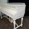 Aukcione parduodamas D. Ellingtono pianinas