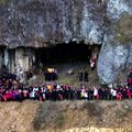 Nuotraukoje Kinijoje įsiamžino daugiau nei 500 vienos šeimos narių