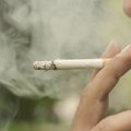 Apsisprendė dėl rūkymo balkonuose ir elektroninių cigarečių