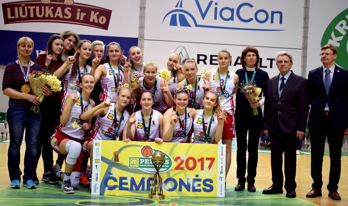 Vilniaus KM jaunių komanda – Lietuvos čempionės (MKL)