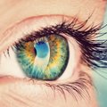 6 priežastys, kodėl trūkčioja akys